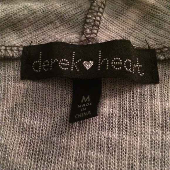 Derek Heart cover up - Picture 2 of 2